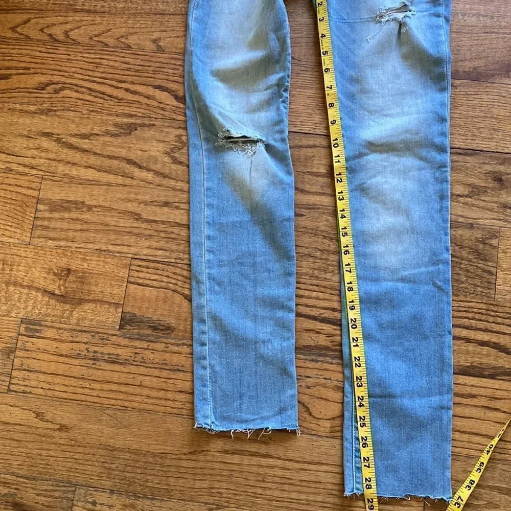 Abercrombie  Kids Light Wash Distressed Skinny Raw Hem Jeans Size 16